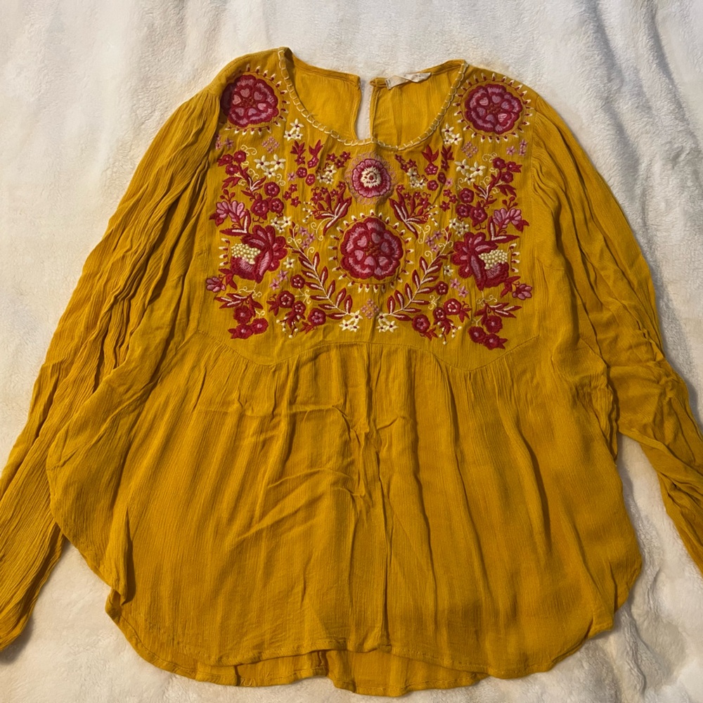 Long sleeve alterd state shirt